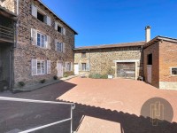 MAISON A VENDRE - VAUX EN BEAUJOLAIS - 125 m2 - 350 000 &euro;