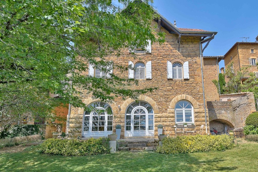 MAISON A VENDRE - VILLEFRANCHE SUR SAONE - 165 m2 - 510 000