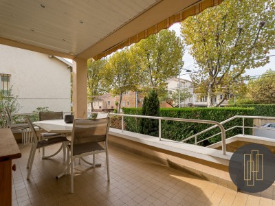 MAISON A VENDRE - VILLEFRANCHE SUR SAONE - 220 m2 - 650000 €