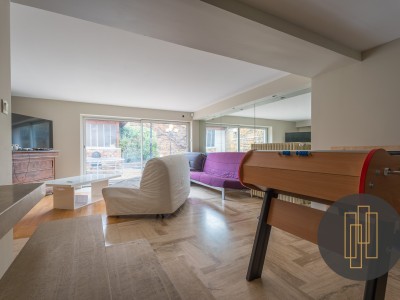 MAISON A VENDRE - VILLEFRANCHE SUR SAONE - 275 m2 - 880000 €