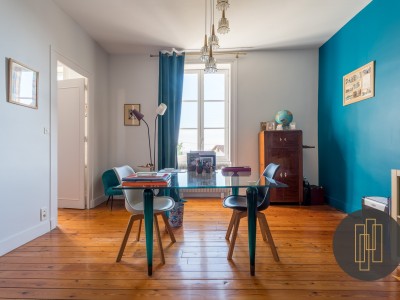 BELLE MAISON DE FAMILLE A VENDRE - VILLEFRANCHE SUR SAONE - 219 m2 - 635000 €