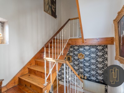 BELLE MAISON DE FAMILLE A VENDRE - VILLEFRANCHE SUR SAONE - 219 m2 - 635000 €
