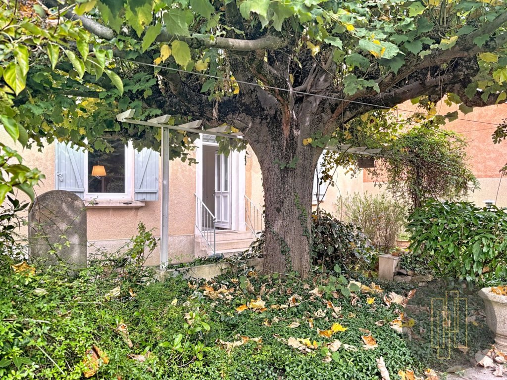 MAISON A VENDRE - VILLEFRANCHE SUR SAONE - 124.27 m2 - 450 000 €