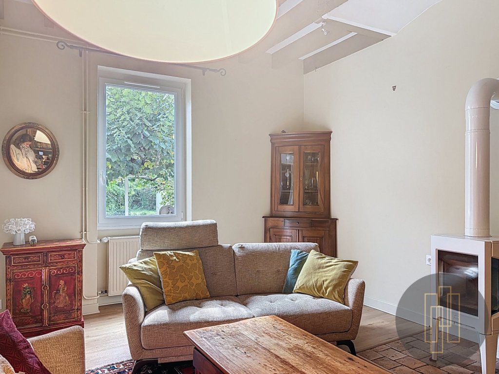 MAISON A VENDRE - VILLEFRANCHE SUR SAONE - 124.27 m2 - 450 000 €