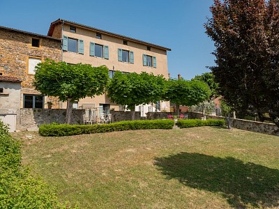 Proprit A VENDRE - BULLY - 350 m2 - 990000 €
