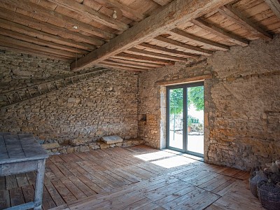 Proprit A VENDRE - BULLY - 350 m2 - 990000 €