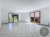 APPARTEMENT T3 A VENDRE - LIMAS - 78.93 m2 - 295 000 €