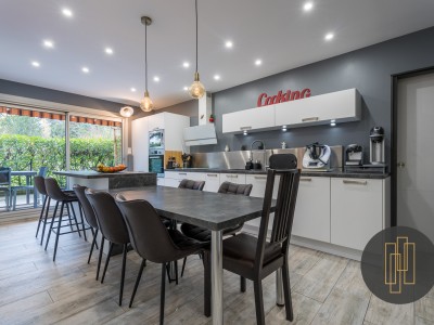 APPARTEMENT T3 A VENDRE - VILLEFRANCHE SUR SAONE - 73 m2 - 299000 €