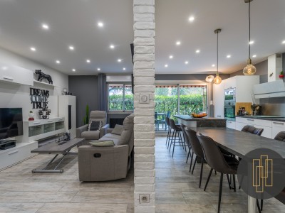 APPARTEMENT T3 A VENDRE - VILLEFRANCHE SUR SAONE - 73 m2 - 299000 €