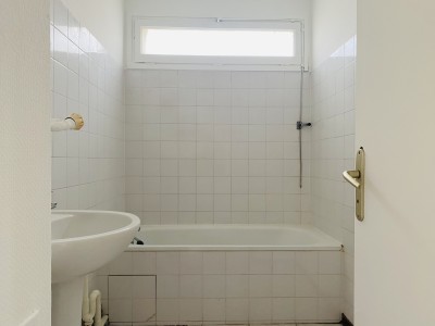 APPARTEMENT T4 A VENDRE - LIMAS - 87,96 m2 - 180000 €