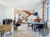 APPARTEMENT T4 A VENDRE - VILLEFRANCHE SUR SAONE - 197 m2 - 460 000 &euro;