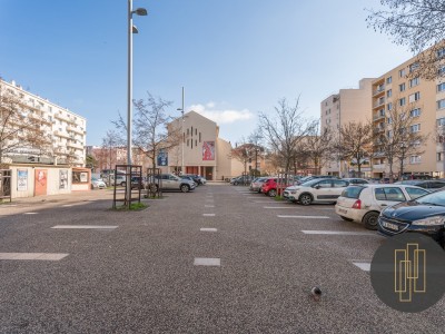 APPARTEMENT T4 A VENDRE - VILLEURBANNE - 81,04 m2 - 319000 €