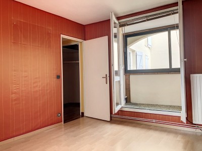 APPARTEMENT T5 A VENDRE - VILLEFRANCHE SUR SAONE - 114 m2 - 270000 €